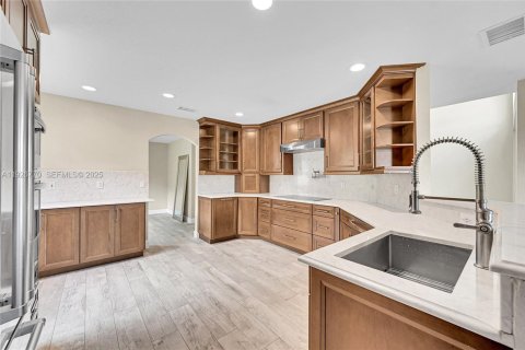 Купить виллу или дом в Коконат Крик, Флорида 3 спальни, 189.89м2, № 1986671 - фото 14