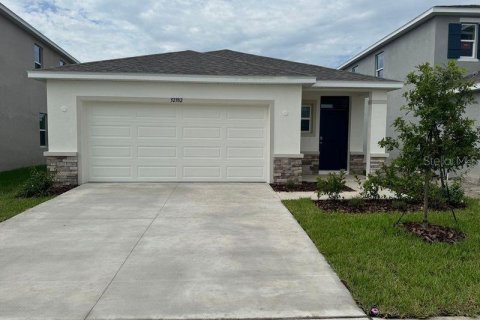 Villa ou maison à Wesley Chapel, Floride 4 chambres, 154.68 m2 № 2306757