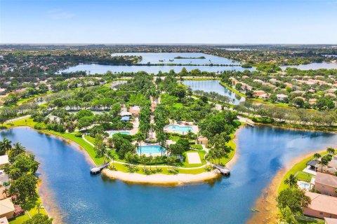 Adosado en venta en Pembroke Pines, Florida, 3 dormitorios, 160.35 m2 № 2073327 - foto 30