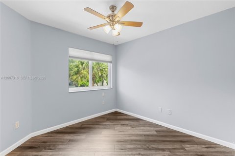 Adosado en venta en Pembroke Pines, Florida, 3 dormitorios, 160.35 m2 № 2073327 - foto 26