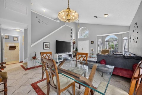 Casa en venta en Oviedo, Florida, 5 dormitorios, 225.1 m2 № 2385883 - foto 4