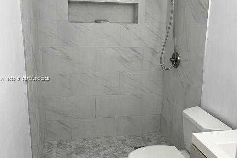 Propiedad comercial en venta en Miami, Florida, 310.76 m2 № 2034094 - foto 10