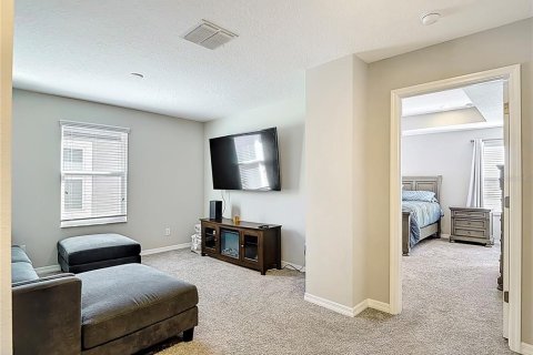 Casa en venta en Zephyrhills, Florida, 4 dormitorios, 240.15 m2 № 1901945 - foto 21