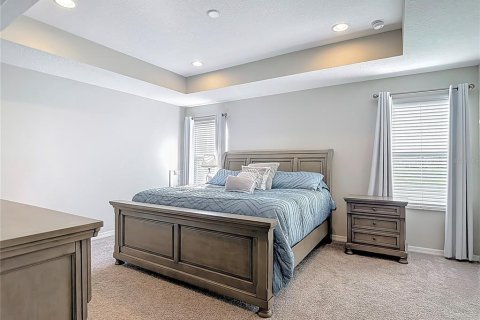 Casa en venta en Zephyrhills, Florida, 4 dormitorios, 240.15 m2 № 1901945 - foto 24