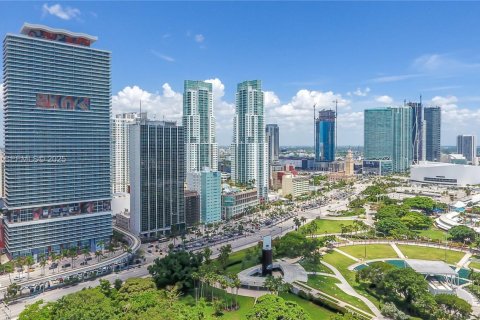 Снять в аренду кондоминиум в Майами, Флорида 46.54м2, № 2145798 - фото 3