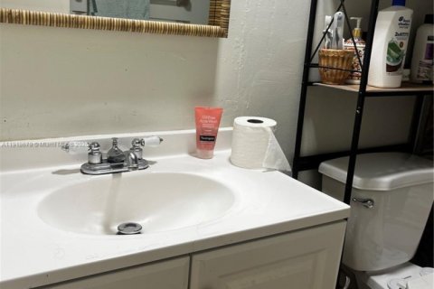 Купить кондоминиум в Санрайз, Флорида 2 спальни, 101.26м2, № 1973984 - фото 12