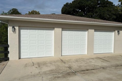 Villa ou maison à louer à Ocala, Floride: 4 chambres, 211.45 m2 № 2402864 - photo 26