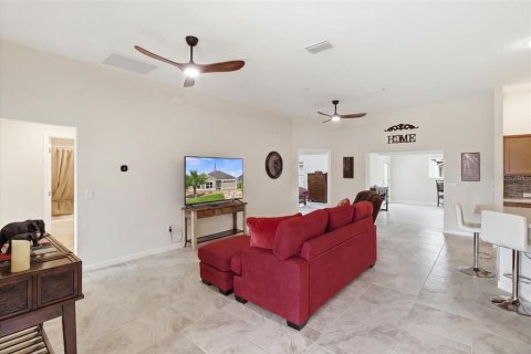 Villa ou maison à vendre à The Villages, Floride: 3 chambres, 182.09 m2 № 2334196 - photo 4