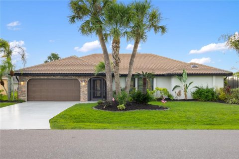 Villa ou maison à vendre à Punta Gorda, Floride: 4 chambres, 192.96 m2 № 1826192 - photo 5