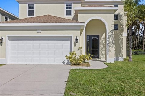 House in Palmetto, Florida 3 bedrooms, 243.68 sq.m. № 2429254 - photo 13