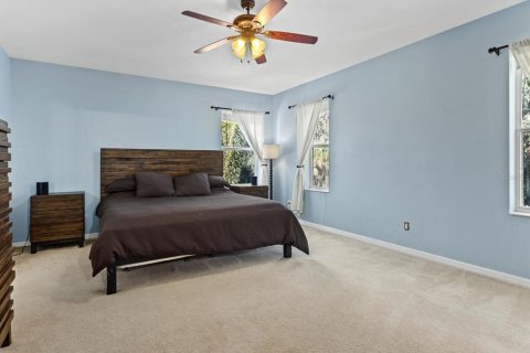 House in Palmetto, Florida 3 bedrooms, 243.68 sq.m. № 2429254 - photo 25