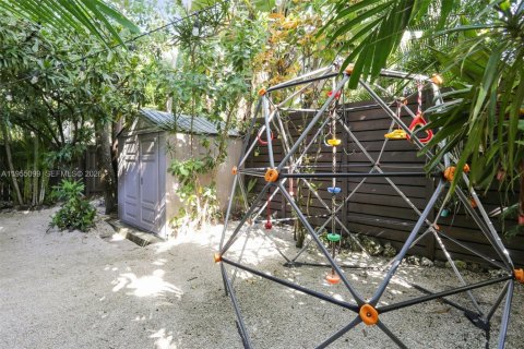 Copropriété à vendre à Miami, Floride: 2 chambres, 111.48 m2 № 2010956 - photo 17