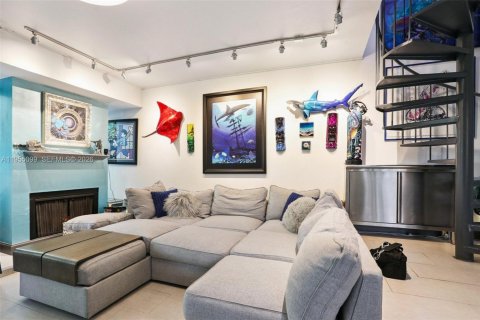 Copropriété à vendre à Miami, Floride: 2 chambres, 111.48 m2 № 2010956 - photo 10