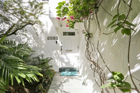 Copropriété à vendre à Miami, Floride: 2 chambres, 111.48 m2 № 2010956 - photo 30