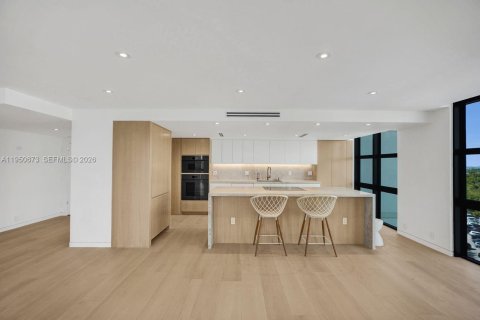 Condominio en alquiler en Key Biscayne, Florida, 3 dormitorios, 165.55 m2 № 2007657 - foto 4