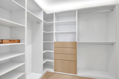 Condominio en alquiler en Key Biscayne, Florida, 3 dormitorios, 165.55 m2 № 2007657 - foto 19