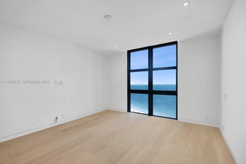 Condominio en alquiler en Key Biscayne, Florida, 3 dormitorios, 165.55 m2 № 2007657 - foto 21