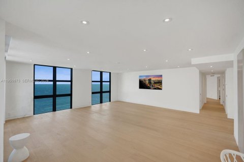 Condominio en alquiler en Key Biscayne, Florida, 3 dormitorios, 165.55 m2 № 2007657 - foto 6