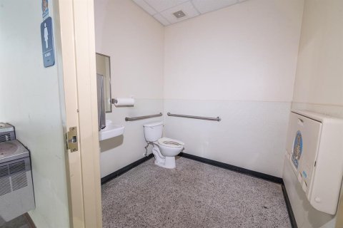 Commercial property in Starke, Florida 738.76 sq.m. № 1684820 - photo 10