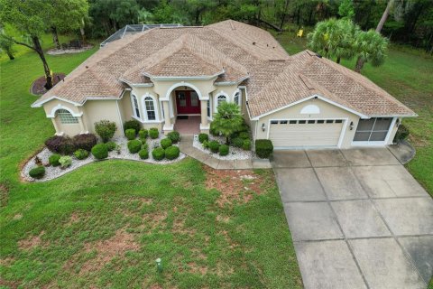 House in Homosassa, Florida 4 bedrooms, 257.53 sq.m. № 1847170 - photo 4