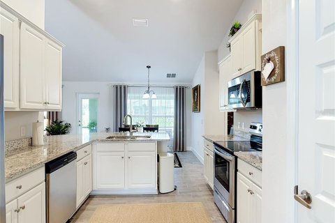 Casa en venta en North Port, Florida, 4 dormitorios, 201.51 m2 № 2387626 - foto 12