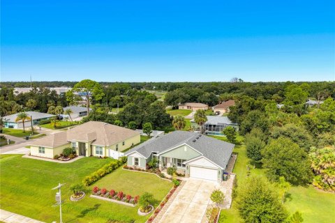 Casa en venta en North Port, Florida, 4 dormitorios, 201.51 m2 № 2387626 - foto 5