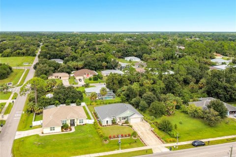 Casa en venta en North Port, Florida, 4 dormitorios, 201.51 m2 № 2387626 - foto 7