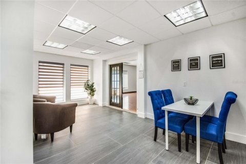 Immobilier commercial à vendre à Jacksonville, Floride № 2233951 - photo 11