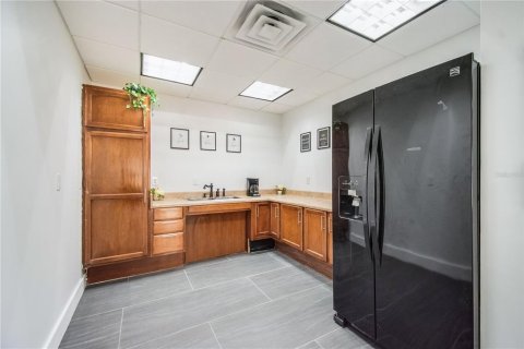 Immobilier commercial à vendre à Jacksonville, Floride № 2233951 - photo 10