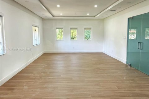 Купить виллу или дом в Корал-Гейблс, Флорида 7 спален, 994.61м2, № 1935930 - фото 29