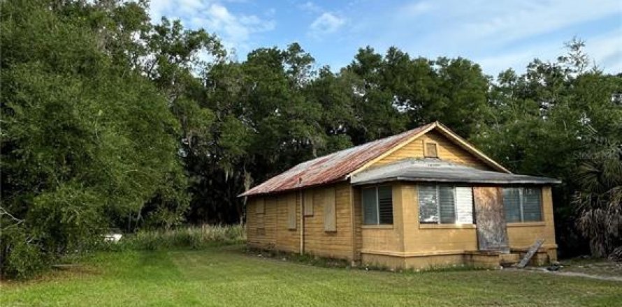 Terrain à Eustis, Floride № 2148433