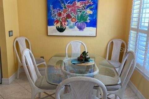 Copropriété à louer à Sarasota, Floride: 2 chambres, 113.71 m2 № 2102367 - photo 5
