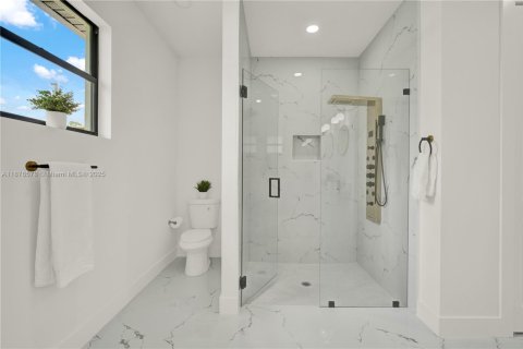 Villa ou maison à vendre à Port Charlotte, Floride: 4 chambres, 165.64 m2 № 1943487 - photo 17