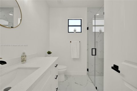 Villa ou maison à vendre à Port Charlotte, Floride: 4 chambres, 165.64 m2 № 1943487 - photo 22