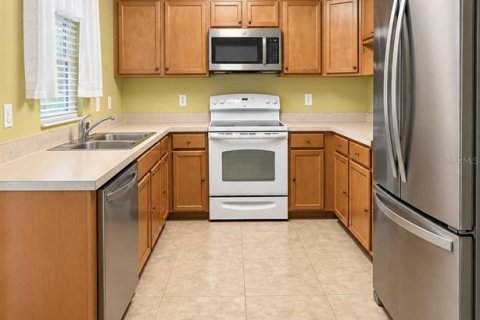 Touwnhouse à louer à Lakeland, Floride: 2 chambres, 138.98 m2 № 2412667 - photo 3