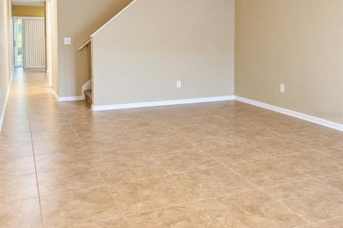 Touwnhouse à louer à Lakeland, Floride: 2 chambres, 138.98 m2 № 2412667 - photo 4