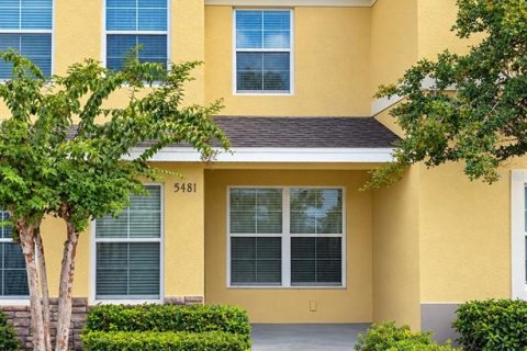 Touwnhouse à Lakeland, Floride 2 chambres, 138.98 m2 № 2412667