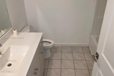 Casa en alquiler en Florida City, Florida, 4 dormitorios, 197.51 m2 № 2044313 - foto 18