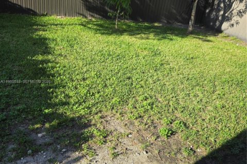 Casa en alquiler en Florida City, Florida, 4 dormitorios, 197.51 m2 № 2044313 - foto 7