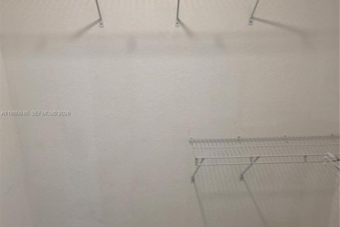 Casa en alquiler en Florida City, Florida, 4 dormitorios, 197.51 m2 № 2044313 - foto 22