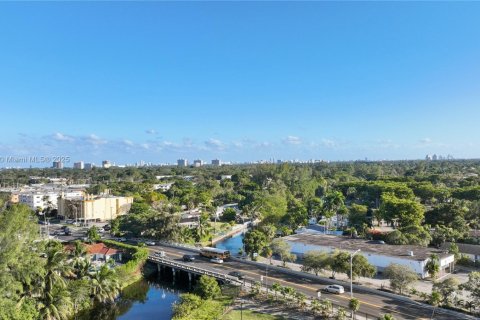Villa ou maison à vendre à North Miami, Floride: 4 chambres № 2053635 - photo 28