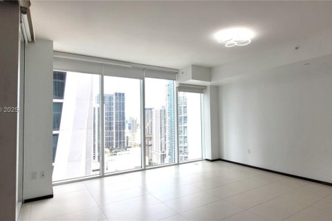 Condo in Miami, Florida, 1 bedroom  № 1882154 - photo 12