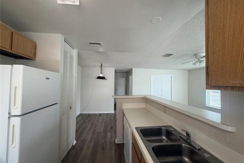 Copropriété à louer à Kissimmee, Floride: 2 chambres, 85.84 m2 № 2129449 - photo 8