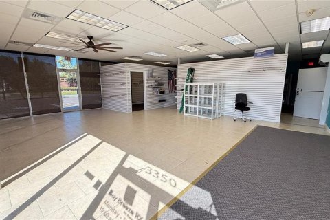 Commercial property in Largo, Florida 278.71 sq.m. № 2206372 - photo 7