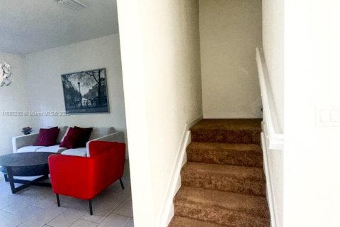 Adosado en alquiler en Miami, Florida, 3 dormitorios, 158.03 m2 № 1954002 - foto 13