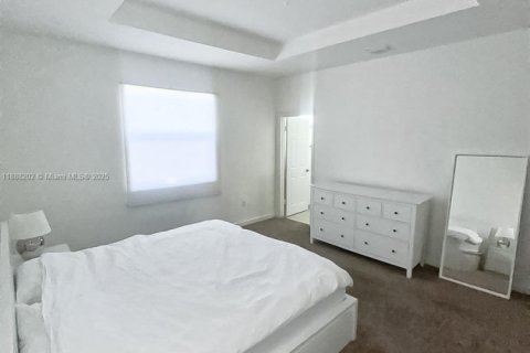 Adosado en alquiler en Miami, Florida, 3 dormitorios, 158.03 m2 № 1954002 - foto 30