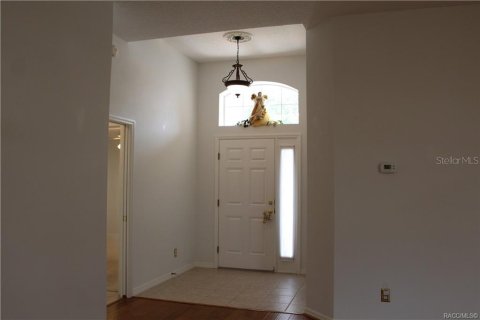 House in Hernando, Florida 3 bedrooms, 147.99 sq.m. № 1797804 - photo 2