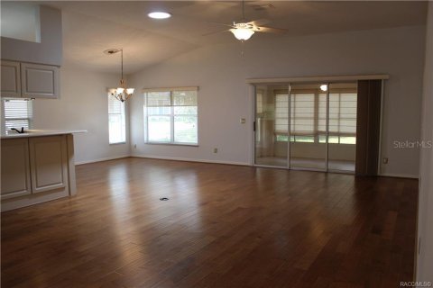House in Hernando, Florida 3 bedrooms, 147.99 sq.m. № 1797804 - photo 3