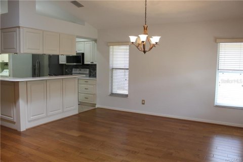 House in Hernando, Florida 3 bedrooms, 147.99 sq.m. № 1797804 - photo 5