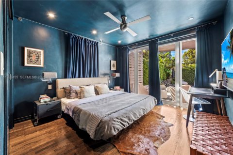 Casa en alquiler en Miami, Florida, 2 dormitorios, 99.59 m2 № 2055469 - foto 24